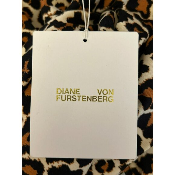 Diane Von Furstenberg Women's Leopard Print Pants Size 6 Rayon Blend NWT - Picture 4 of 6